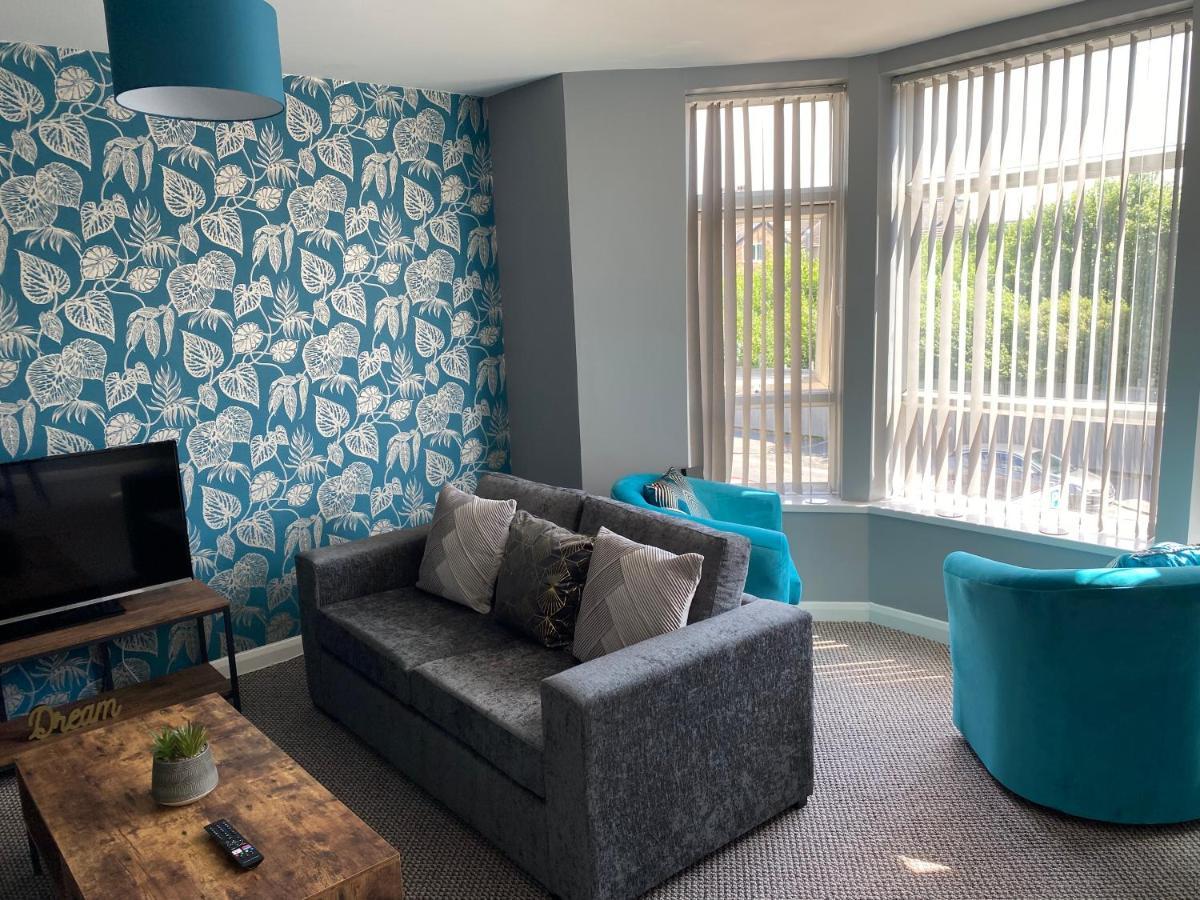 Blackpool Sleepover Apartment 4 Free Parking Sleeps 6 Екстериор снимка